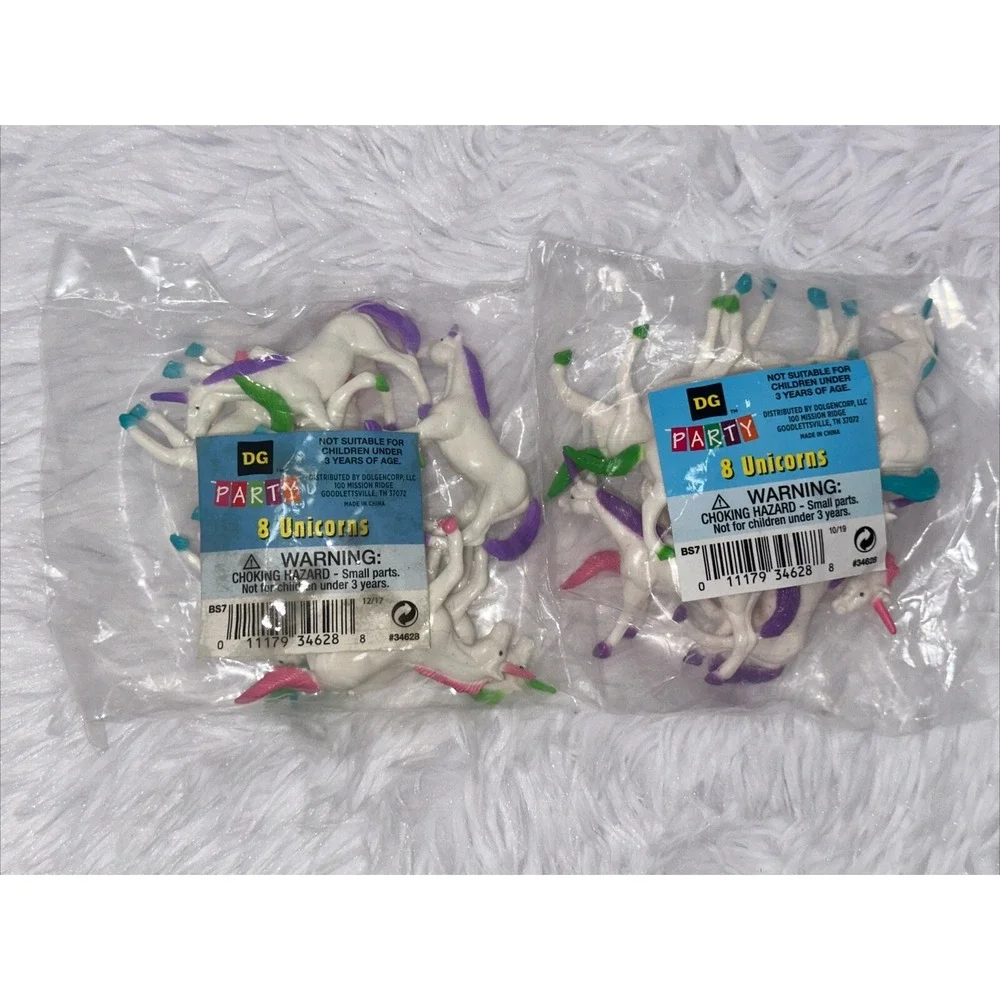 PLASTIC TOY UNICORNS FOR PARTYS, CAKE TOPPERS, GIFTS GAMES lot of 2 (16 unicorn)